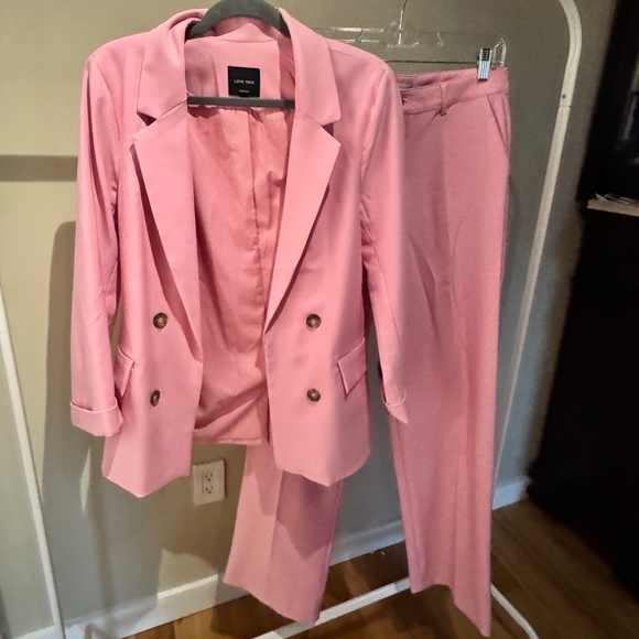 Other - Pink Blazer & Pants Set – Size M 💕